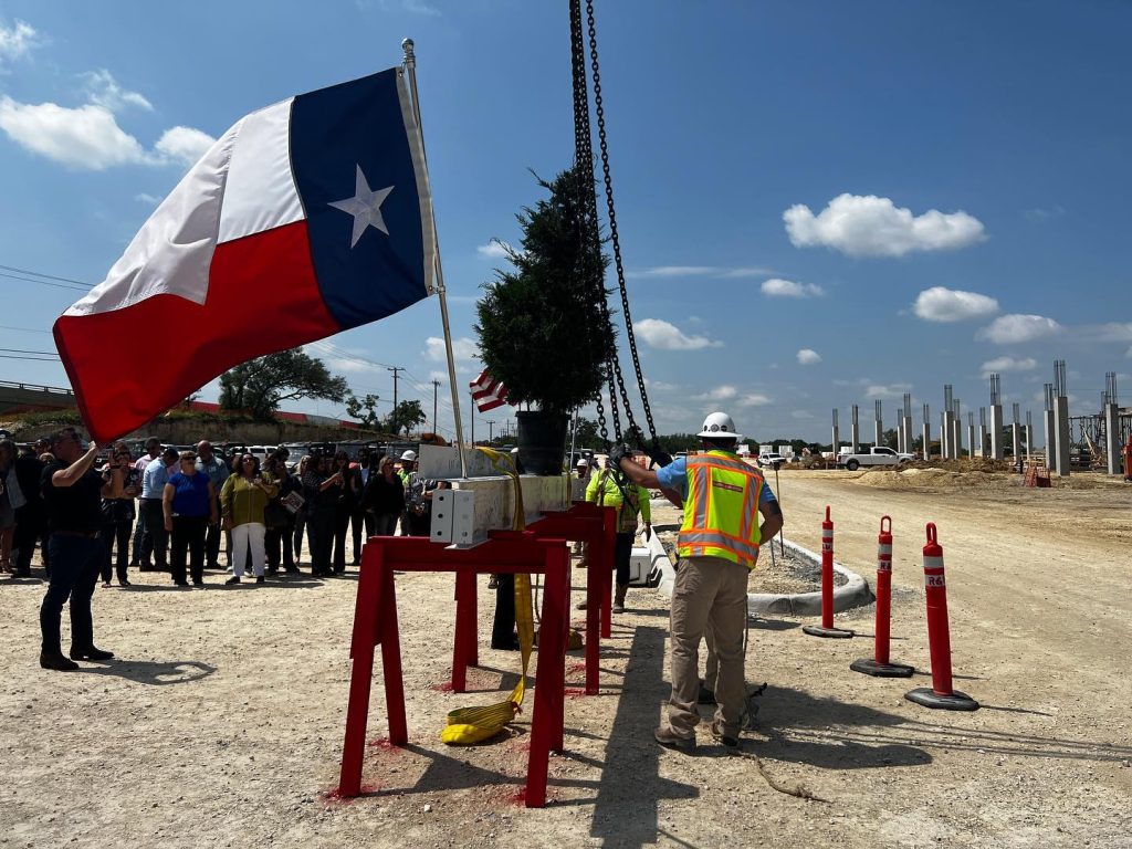 Westover Hills Baptist Hospital Topping Out