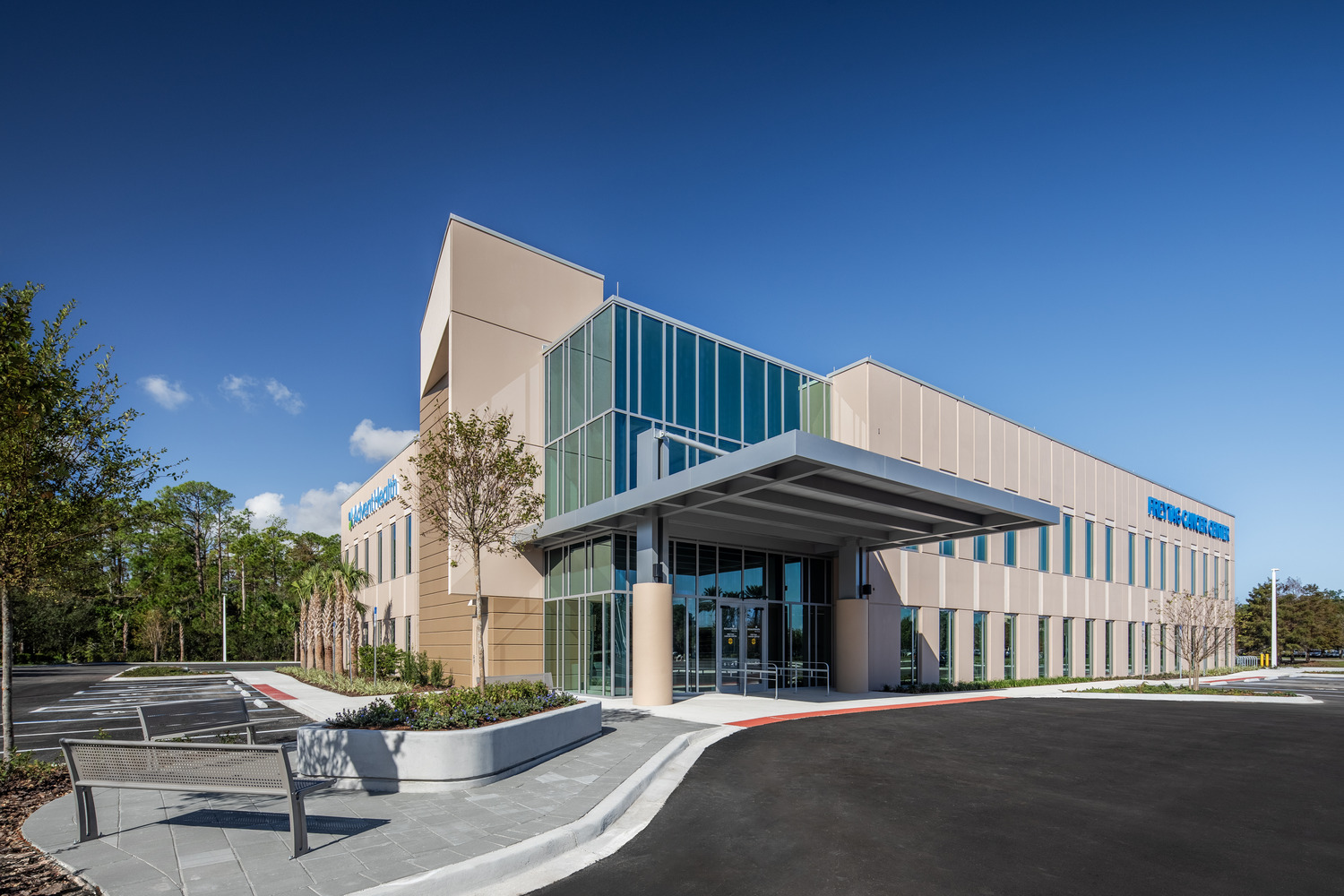 Freytag Cancer Center at AdventHealth Palm Coast