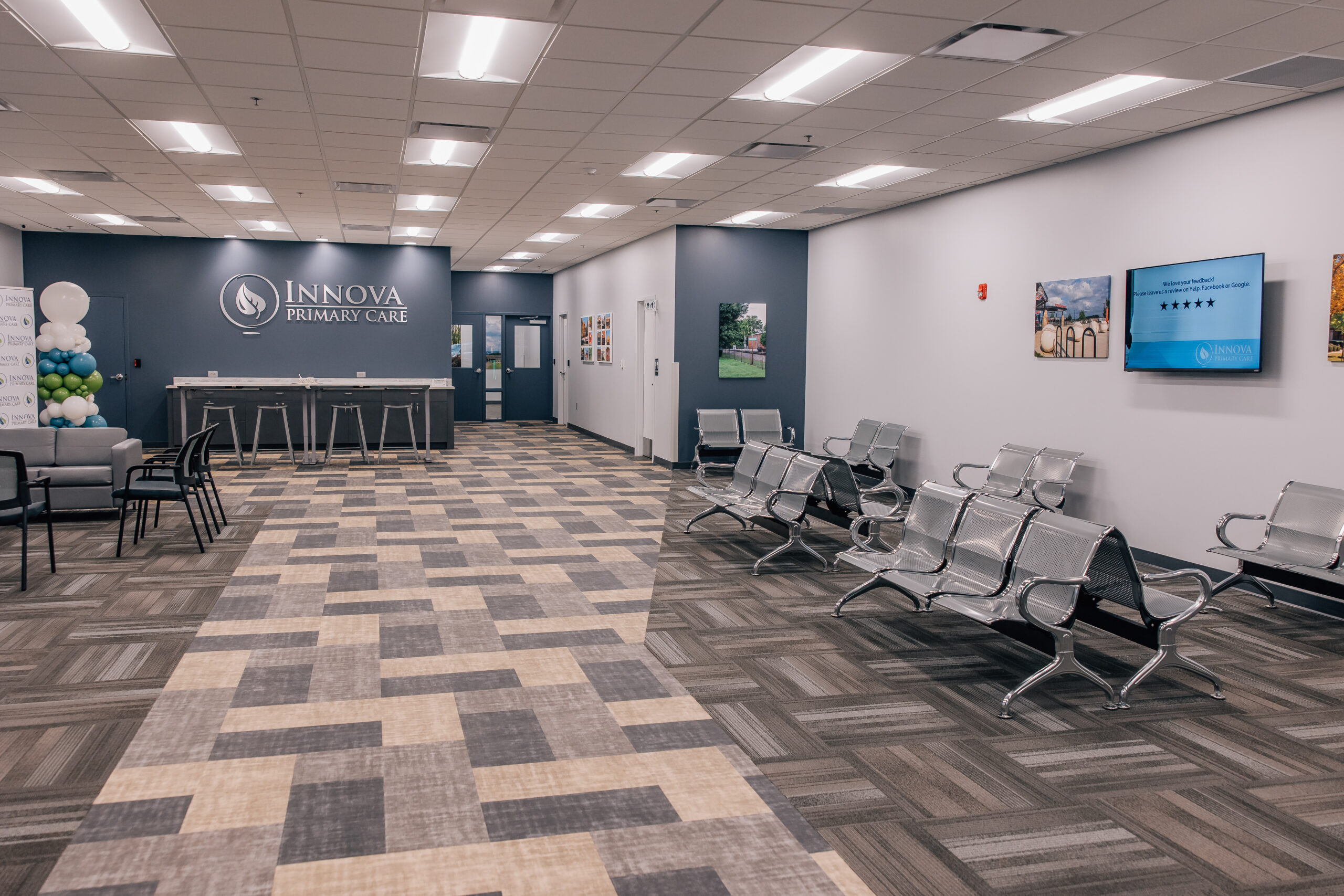 An image of the waiting room within Innova Primary Care