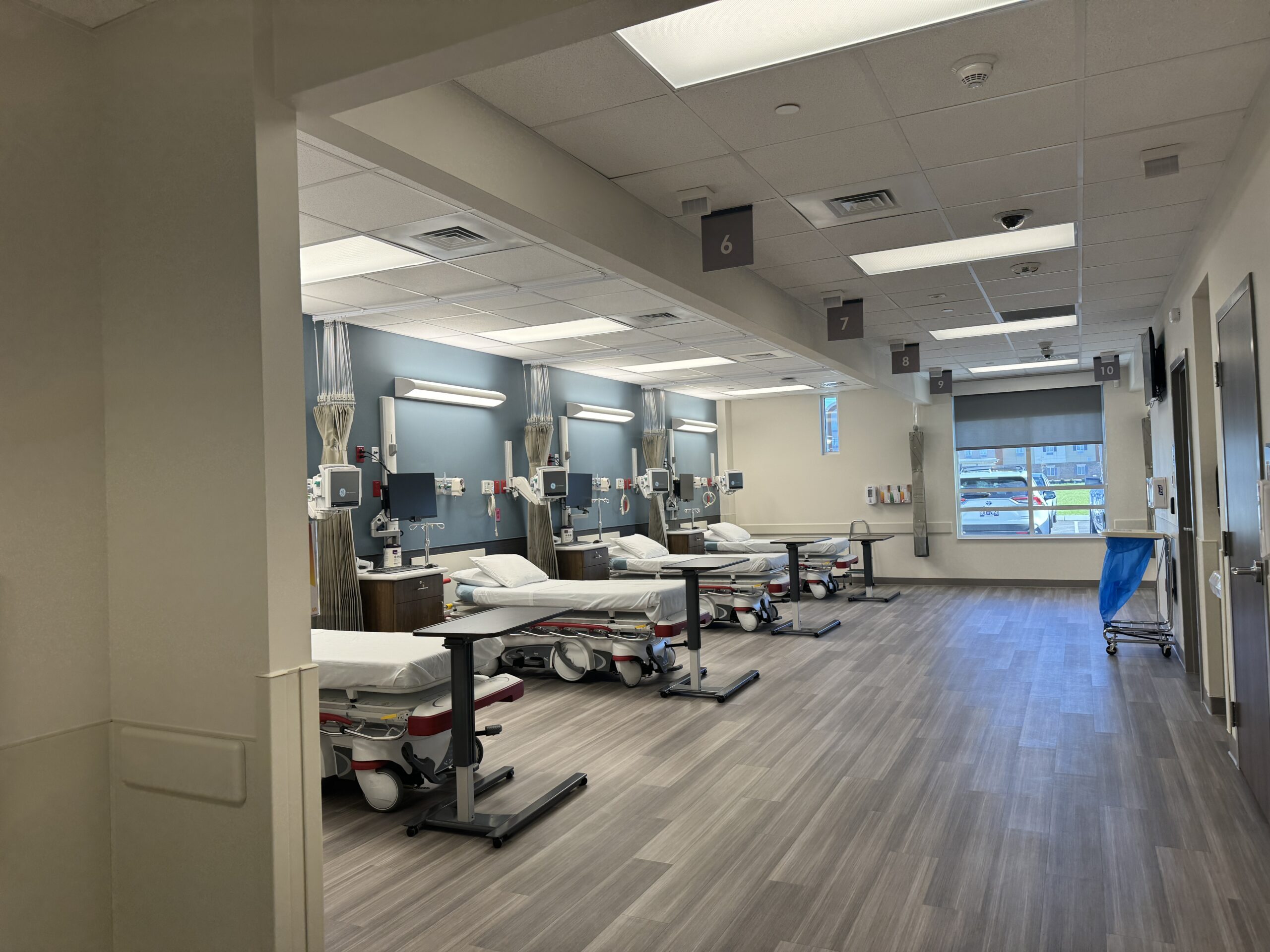 Image of multiple bed patients in one room