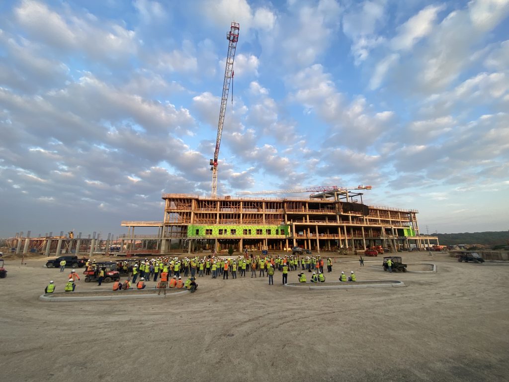 Westover Hills Baptist Hospital Topping Out