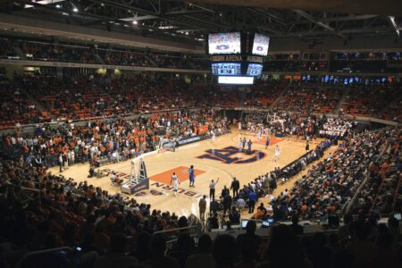 Basketball game at Auburn Arena