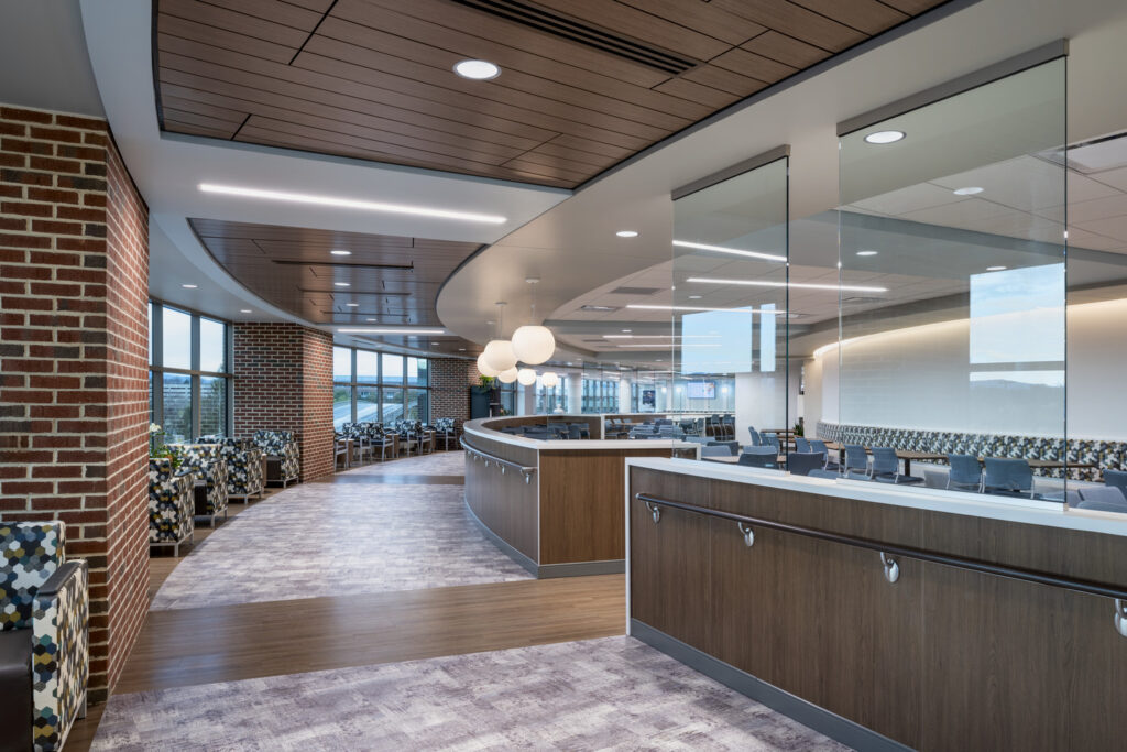 Carilion Roanoke Memorial Hospital Crystal Spring Tower dining