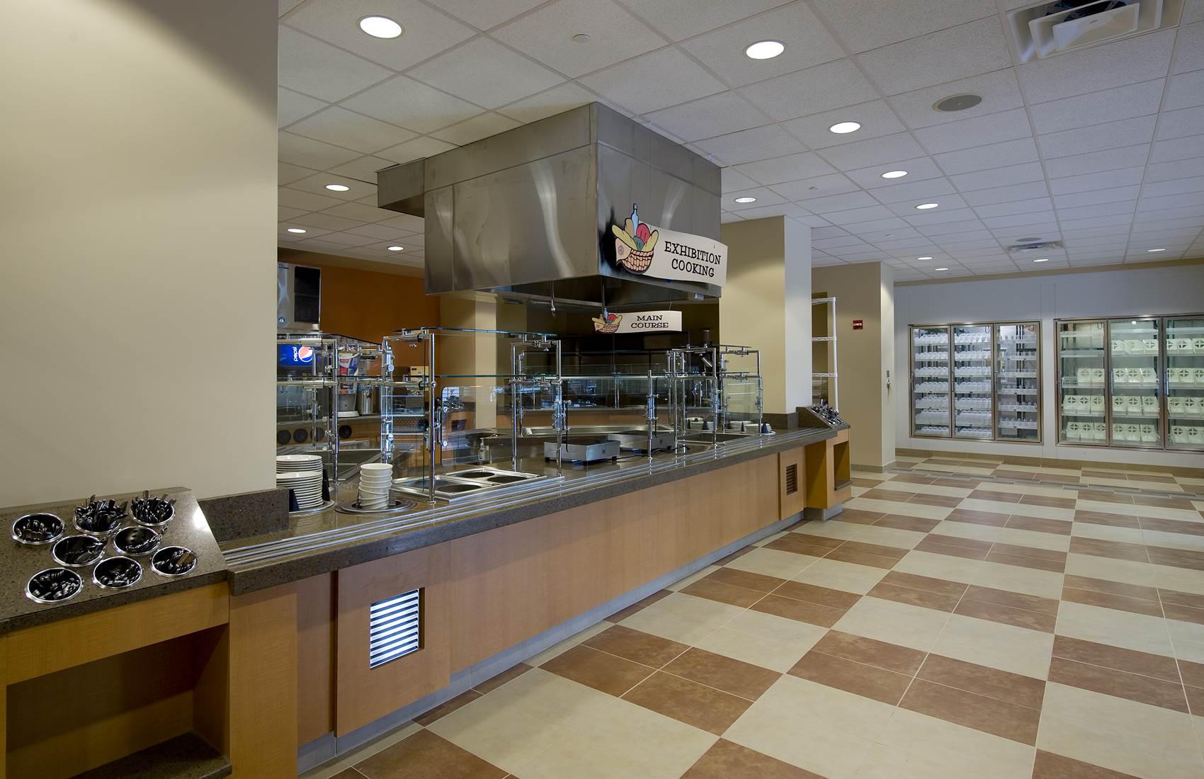 Food service area at Florida Hospital Memorial Medical Center