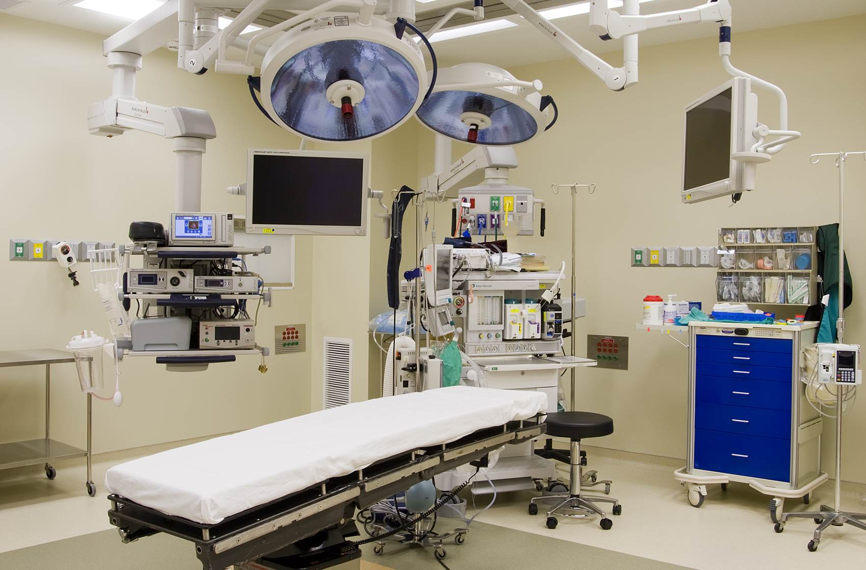 Operating room at Huntsville Hospital