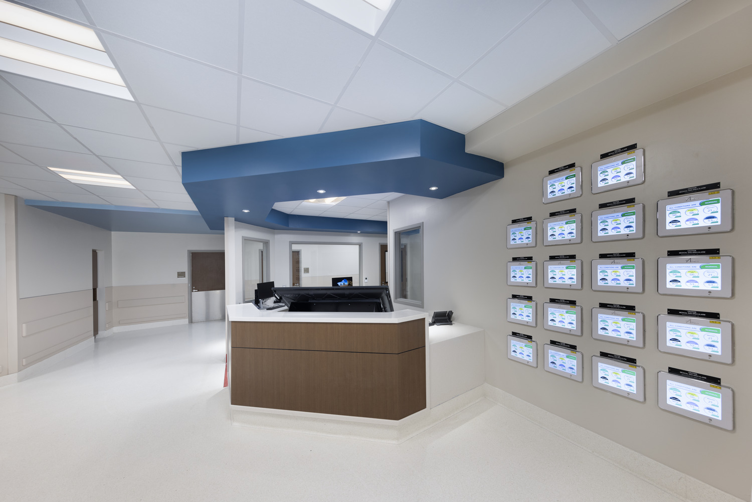 Jupiter Medical Center Johnny and Terry Gray Surgical Institute