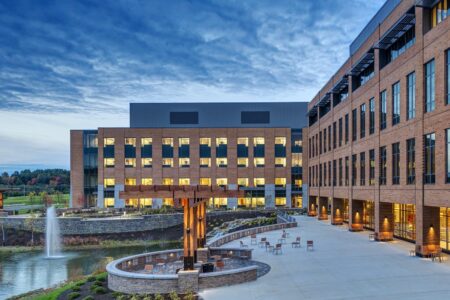 Exterior view of MaineGeneral Medical Center