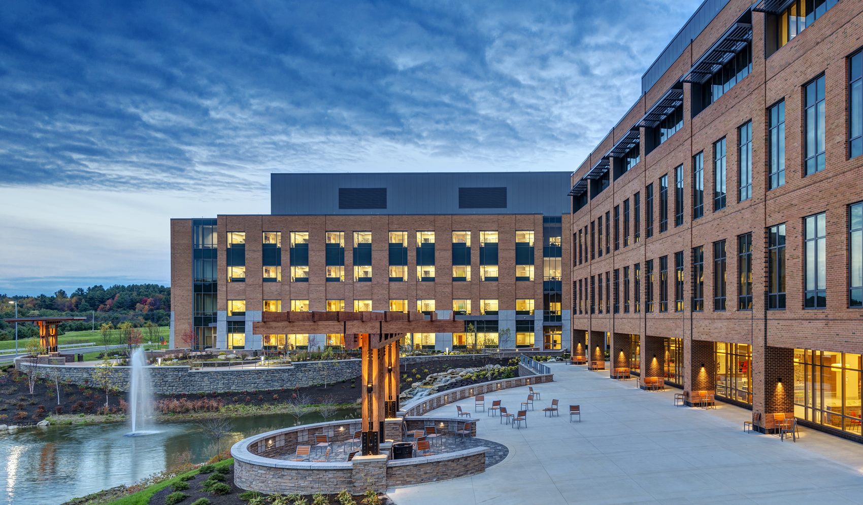 Exterior view of MaineGeneral Medical Center