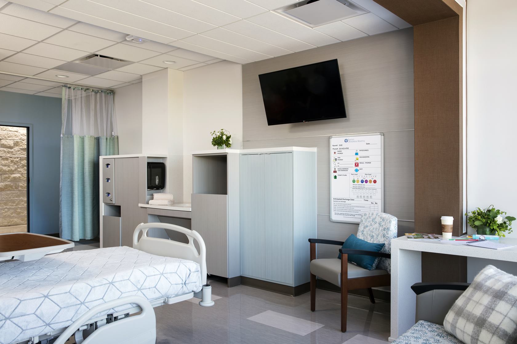 Patient room at North Central Baptist Orthopedic Hospital