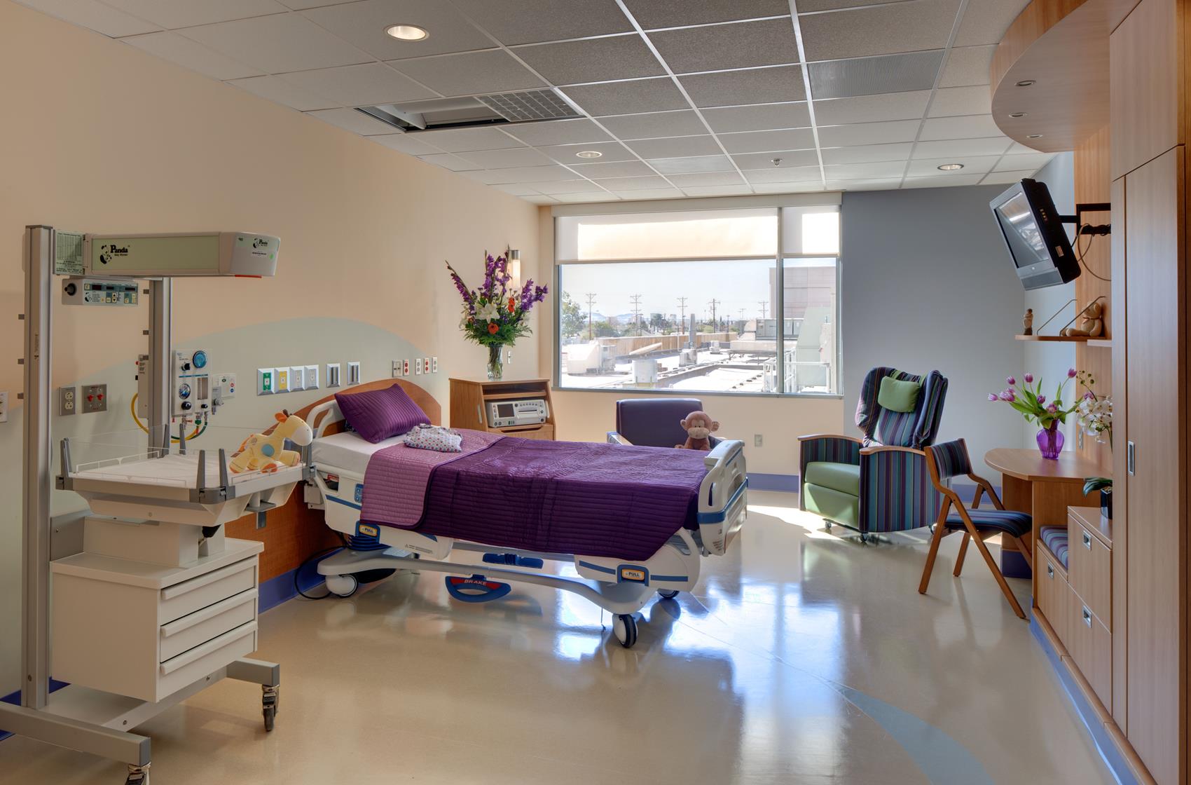 Patient room at El Paso Children's